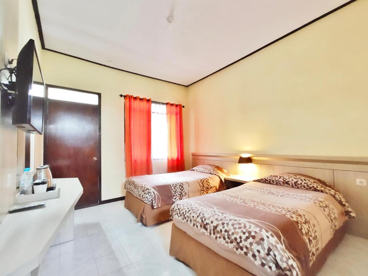 Bromo Permai 1 Hotel Ngoại thất bức ảnh