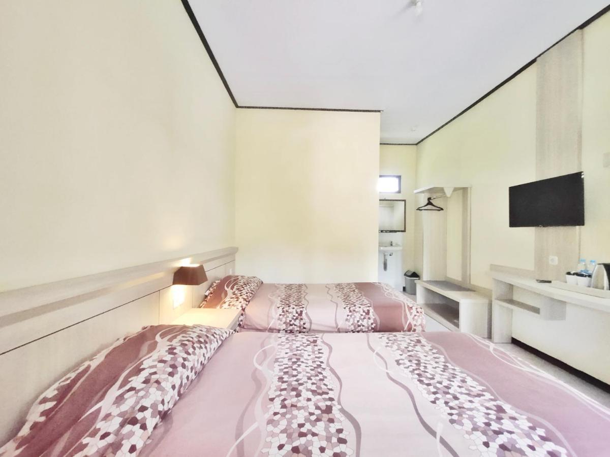 Bromo Permai 1 Hotel Ngoại thất bức ảnh