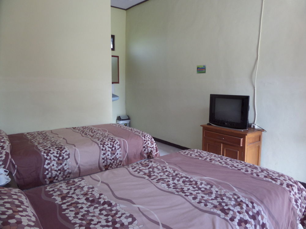 Bromo Permai 1 Hotel Ngoại thất bức ảnh